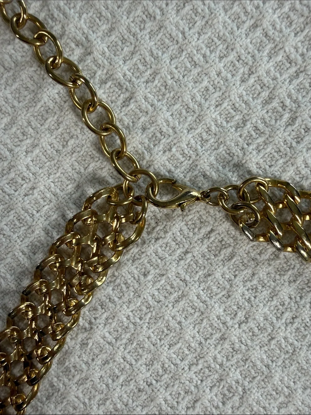 Gold curb chain belt 1” wide